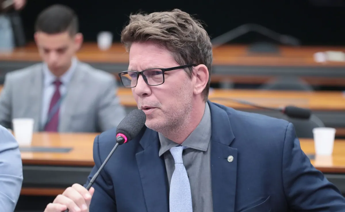 PF aponta Mario Frias como participante ativo em esquema de emendas